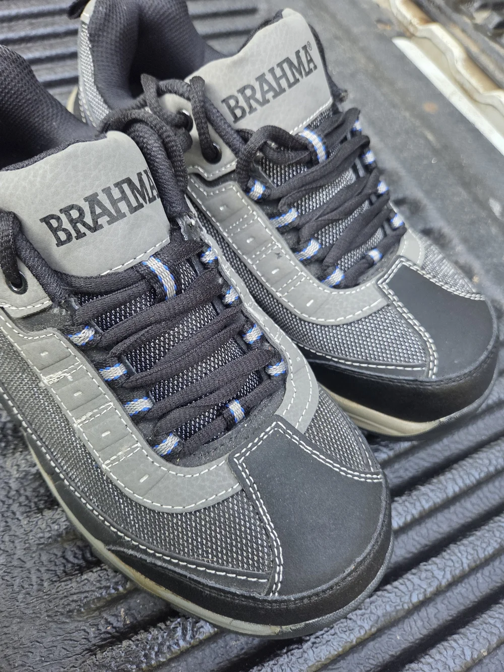 Brahma Men's Gray Steel Toed Work Sneakers